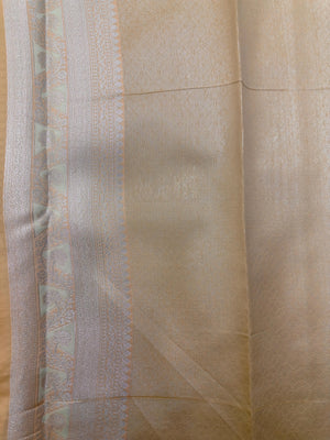 "Luxury Semi Silk Kanjivaram Saree with Intricate Weave and Zari Work, Perfect for Weddings, Festivals, and Parties, Showcasing Timeless Elegance."