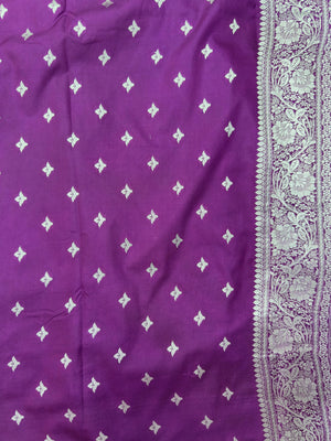 Woman in minimal semi silk saree – simple and graceful look for daily wear