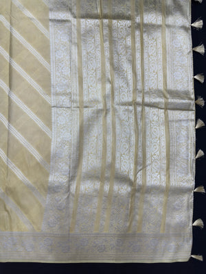 Woman in minimal semi silk saree – simple and graceful look for daily wear