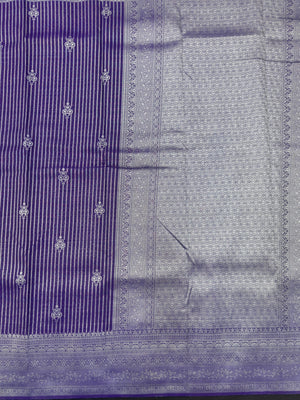 Woman in minimal semi silk saree – simple and graceful look for daily wear