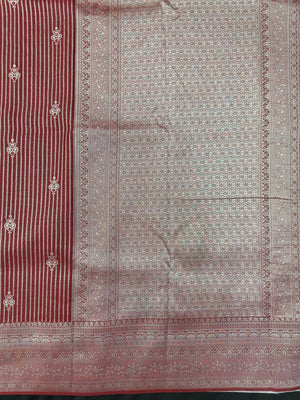 Woman in minimal semi silk saree – simple and graceful look for daily wear