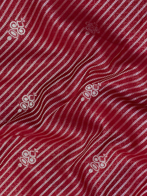 Woman in minimal semi silk saree – simple and graceful look for daily wear