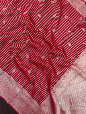 Woman in minimal semi silk saree – simple and graceful look for daily wear