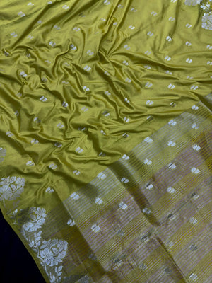 Woman wearing a Semi Silk Saree with lightweight drape and subtle shine, perfect for office, family gatherings, and festive occasions.