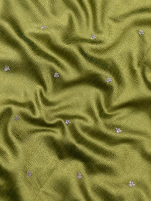 Woman in minimal semi silk saree – simple and graceful look for daily wear