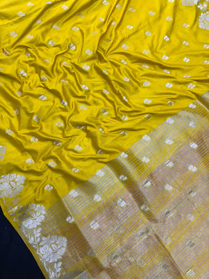 Woman wearing a Semi Silk Saree with lightweight drape and subtle shine, perfect for office, family gatherings, and festive occasions.