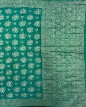 Semi Georgette Saree – Comfortable & Fashionable (Silver Meena)