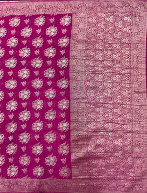 Semi Georgette Saree – Comfortable & Fashionable (Silver Meena)