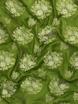 Semi Georgette Saree – Comfortable & Fashionable (Silver Meena)