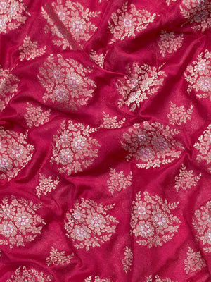 Semi Georgette Saree – Comfortable & Fashionable (Silver Meena)