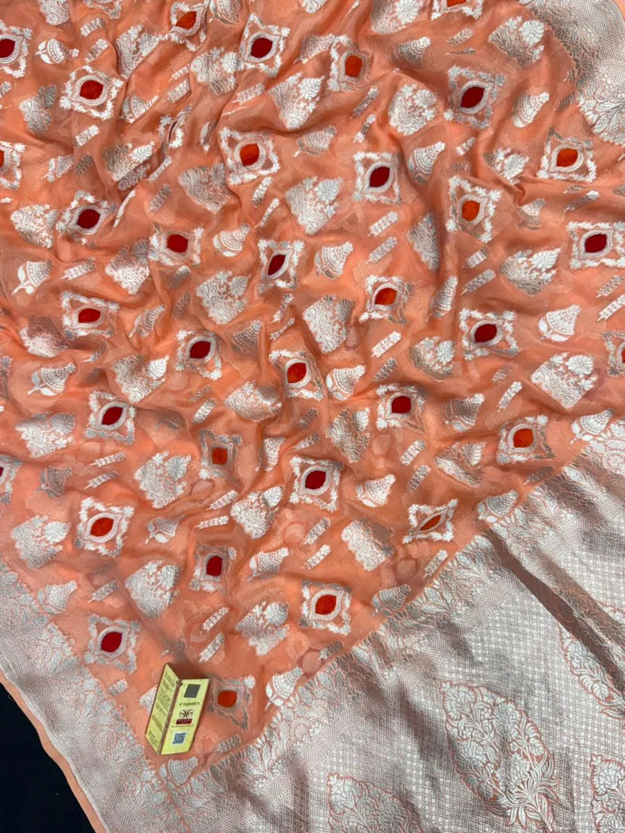 Charming Pure Georgette Silk Saree with Smooth Texture (Velvet)