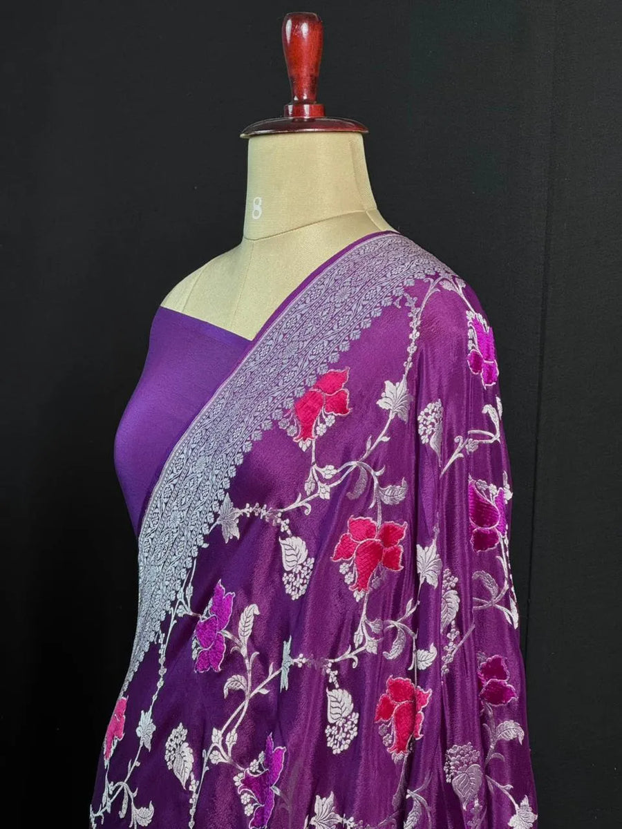 Charming Pure Georgette Silk Saree with Smooth Texture (Velvet)