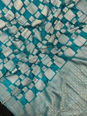 Designer Georgette Saree – A Touch of Modern Grace-Simran Jaal