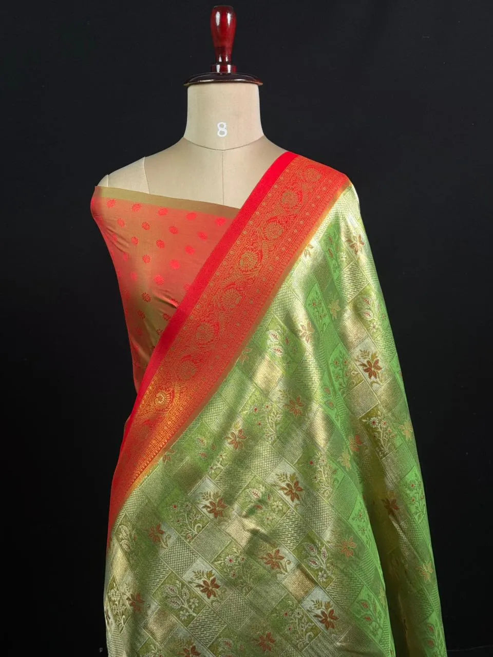 Graceful Semi Kanchi Silk Saree with Traditional Weaving