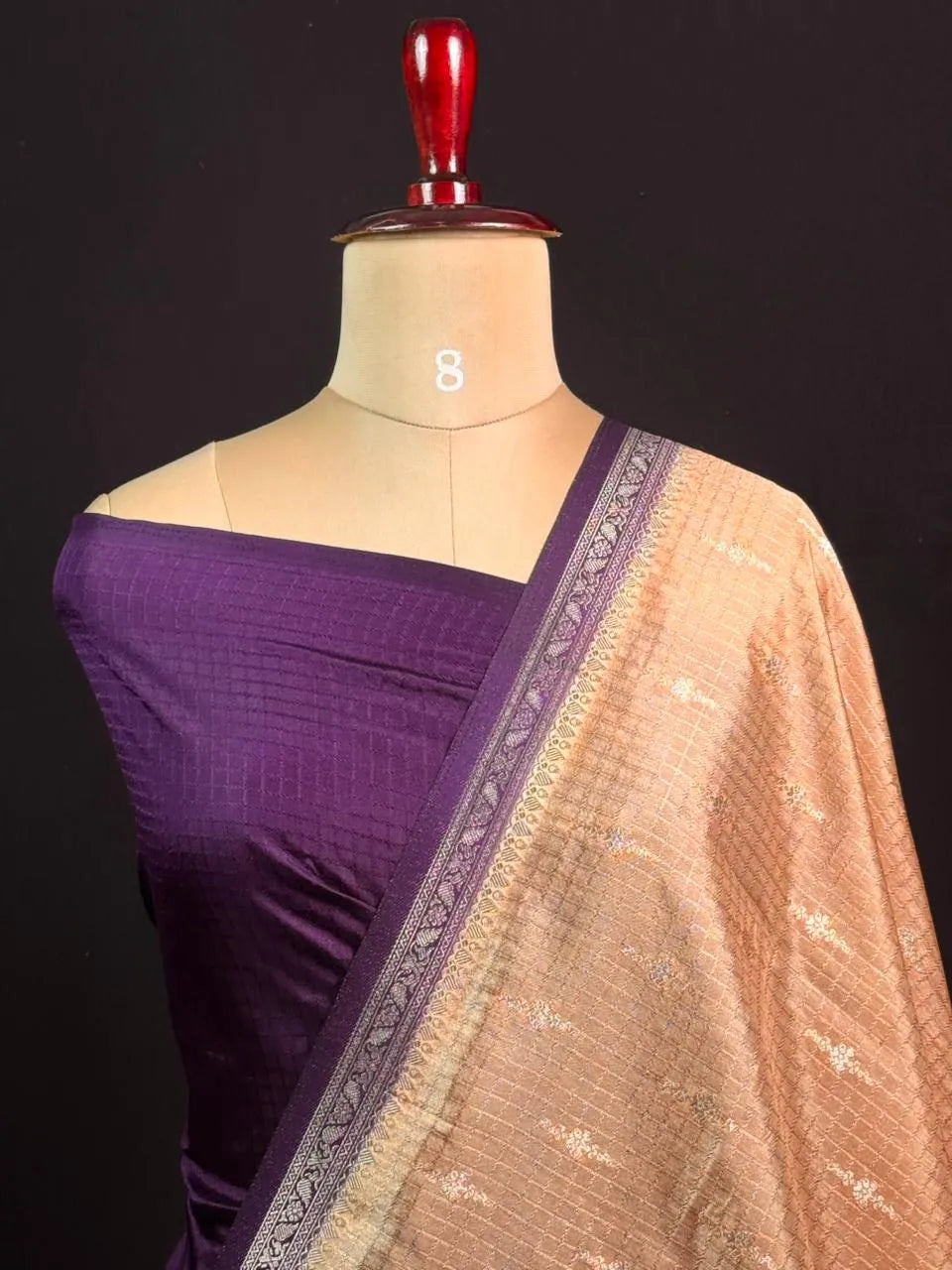 Premium Raw Kota Chex Silk Saree – Lightweight & Stylish