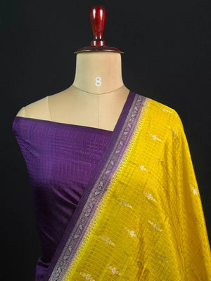 Premium Raw Kota Chex Silk Saree – Lightweight & Stylish