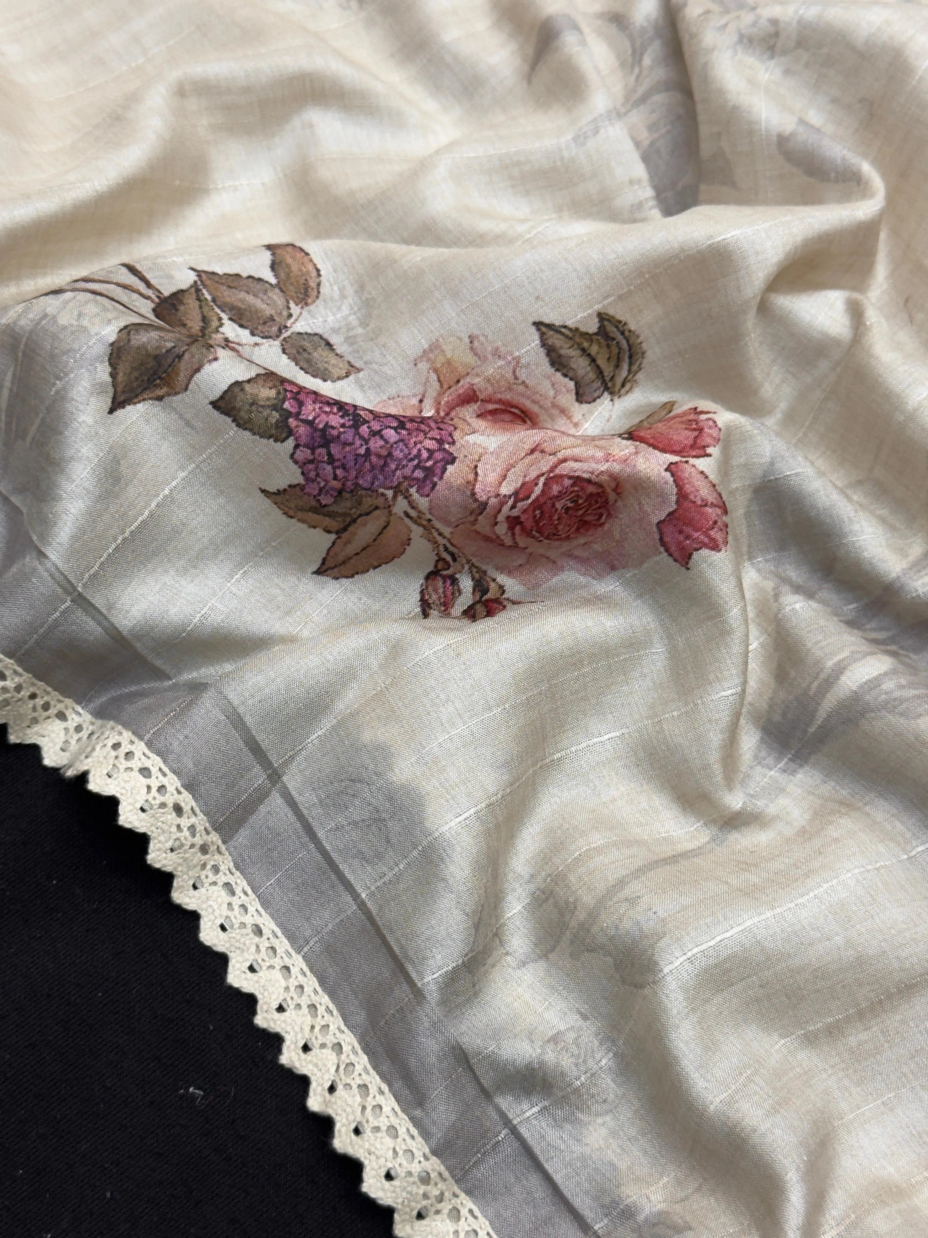 Chic Tussar Silk Saree for Daily Wear – The Perfect Blend of Comfort and Style