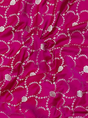 Traditional Semi Katan Silk Saree with Rich Banarasi Weave (venice Kataan)