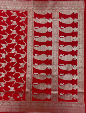 Traditional Semi Banarasi Kataan Silk Saree for Timeless Beauty (Venice Rabdi)