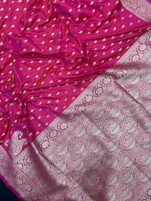 Traditional Semi Banarasi Kataan Silk Saree for Timeless Beauty (Venice Kataan)