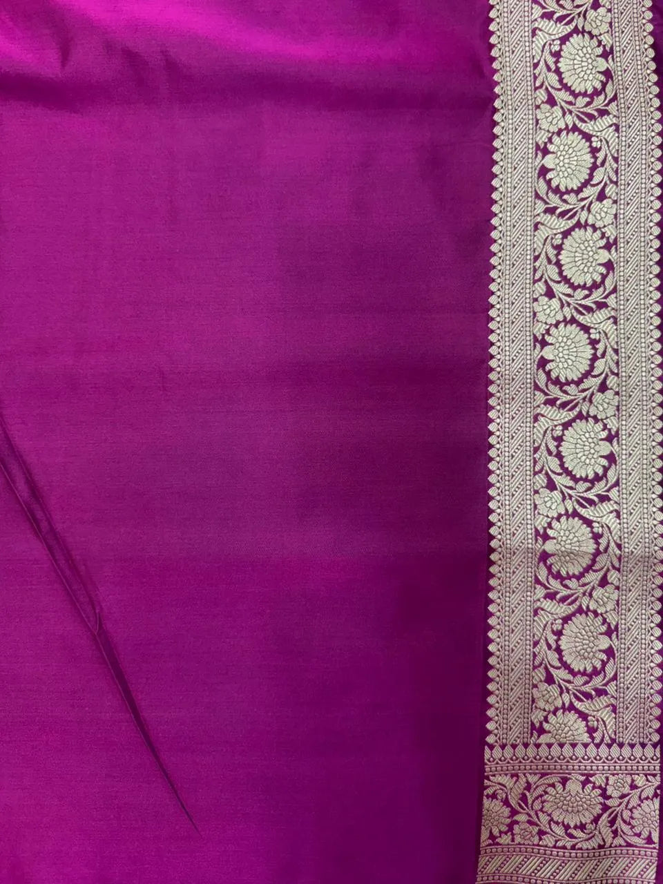 Traditional Semi Banarasi Kataan Silk Saree for Timeless Beauty (Venice Kataan)