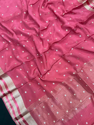 Semi Chiffon Saree – Lightweight, Flowing Fabric