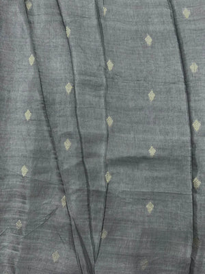 Semi Chiffon Saree – Lightweight, Flowing Fabric