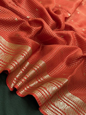 Graceful Malai Cotton Saree with Box Weave Design (Viscose Chex Bute)