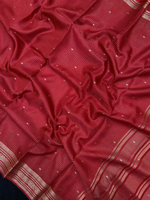 Graceful Malai Cotton Saree with Box Weave Design (Viscose Chex Bute)