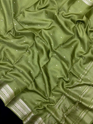 Graceful Malai Cotton Saree with Box Weave Design (Viscose Chex Bute)