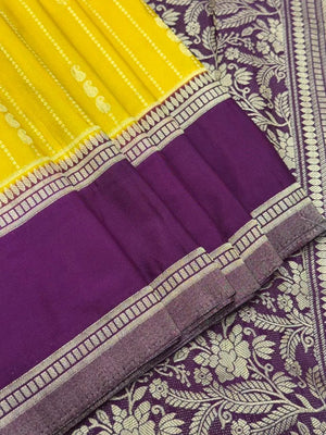 Stunning chex woven pattern