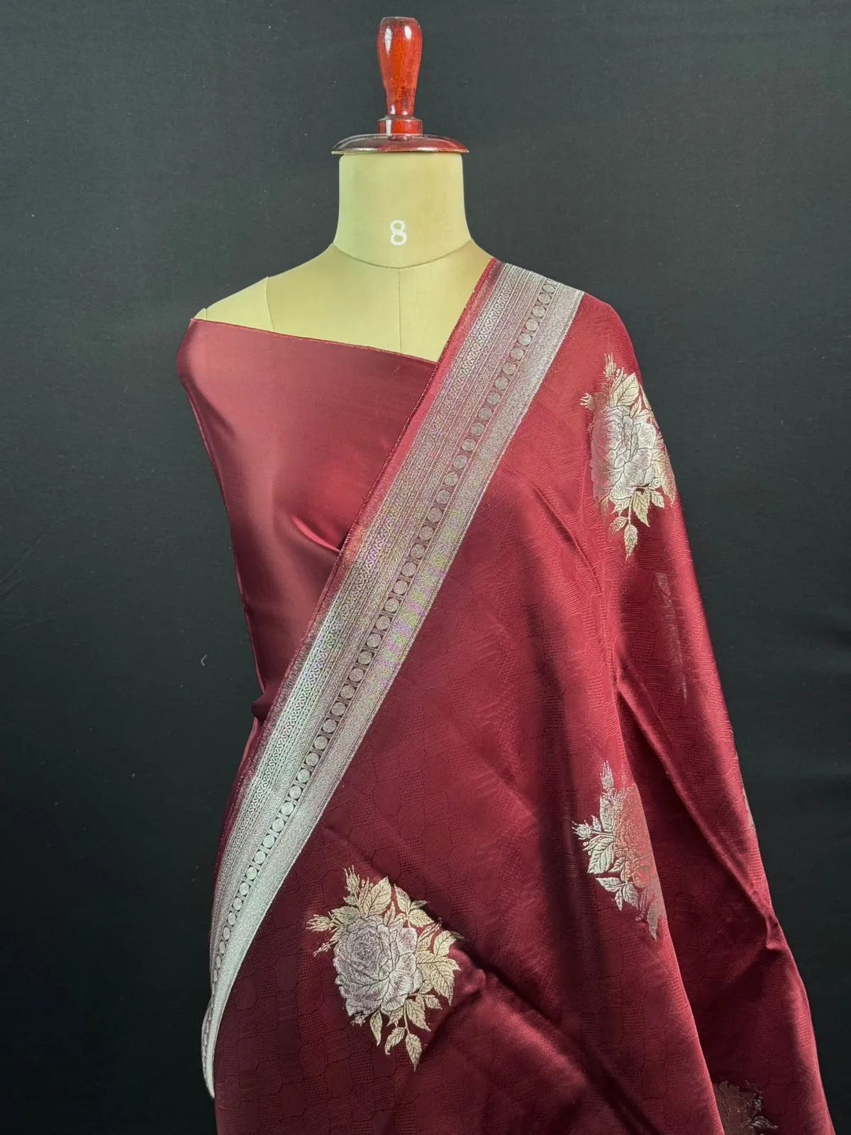 Soft Banarasi Gen Fold Silk Self Saree