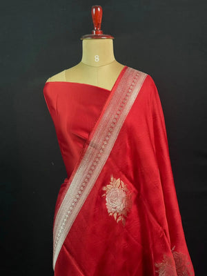 Soft Banarasi Gen Fold Silk Self Saree