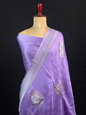 Soft Banarasi Gen Fold Silk Self Saree