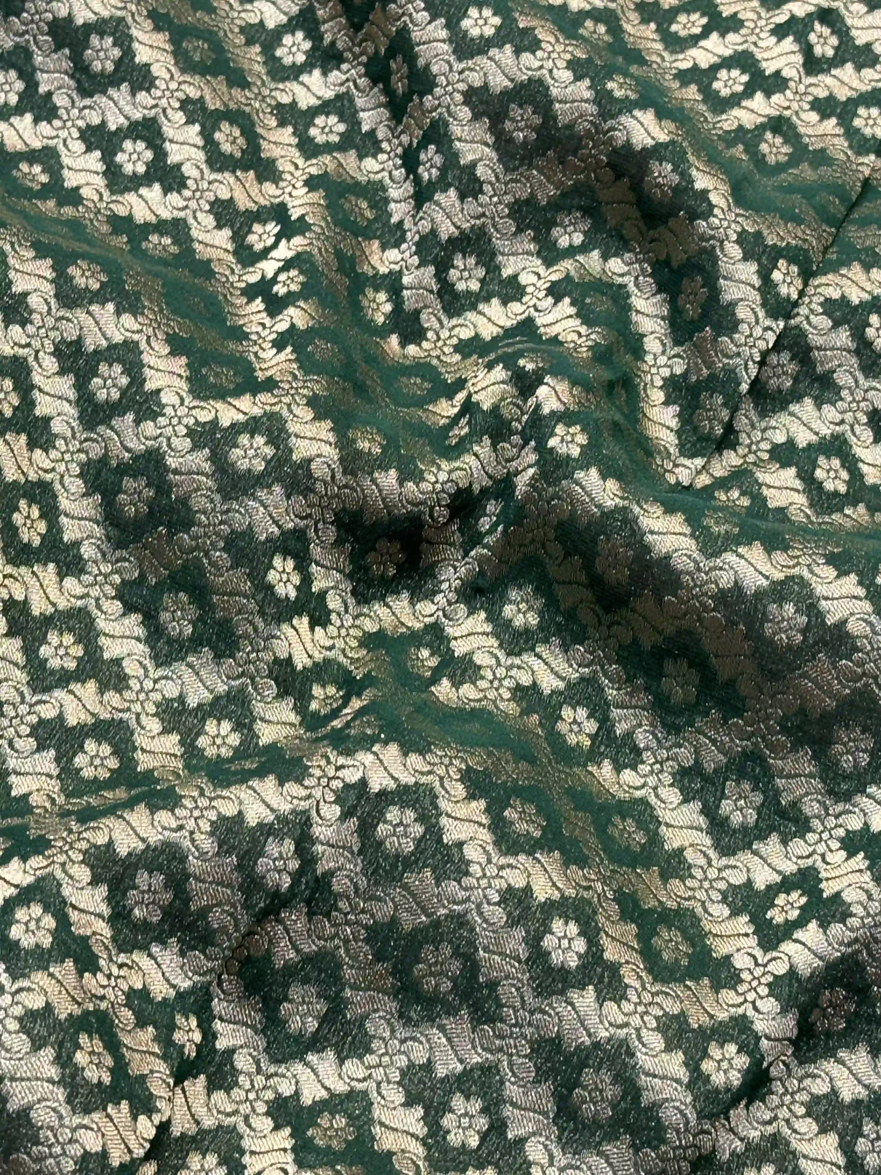 Wonderla-Fancy Zari Weaving Georgette Saree