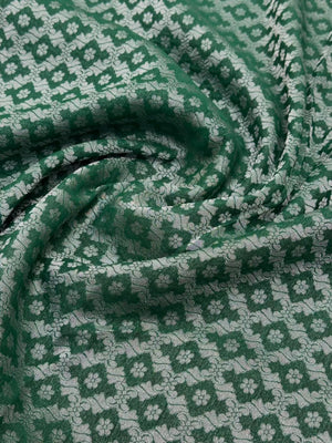 Wonderla-Fancy Zari Weaving Georgette Saree