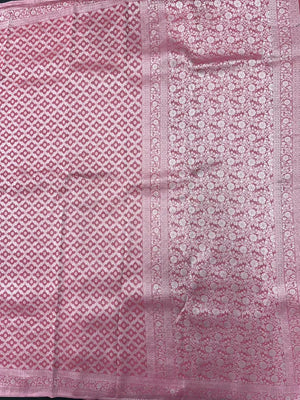 Wonderla-Fancy Zari Weaving Georgette Saree