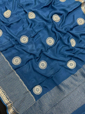 Classic Chiffon Saree – Soft, Flowing & Stylish (Yashoda)