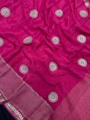 Classic Chiffon Saree – Soft, Flowing & Stylish (Yashoda)