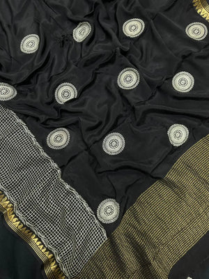 Classic Chiffon Saree – Soft, Flowing & Stylish (Yashoda)