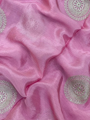 Classic Chiffon Saree – Soft, Flowing & Stylish (Yashoda)