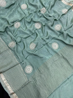 Classic Chiffon Saree – Soft, Flowing & Stylish (Yashoda)