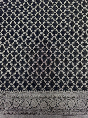 Handwoven Georgette Buta Saree