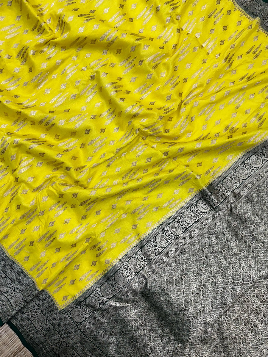 Semi Banarasi saree