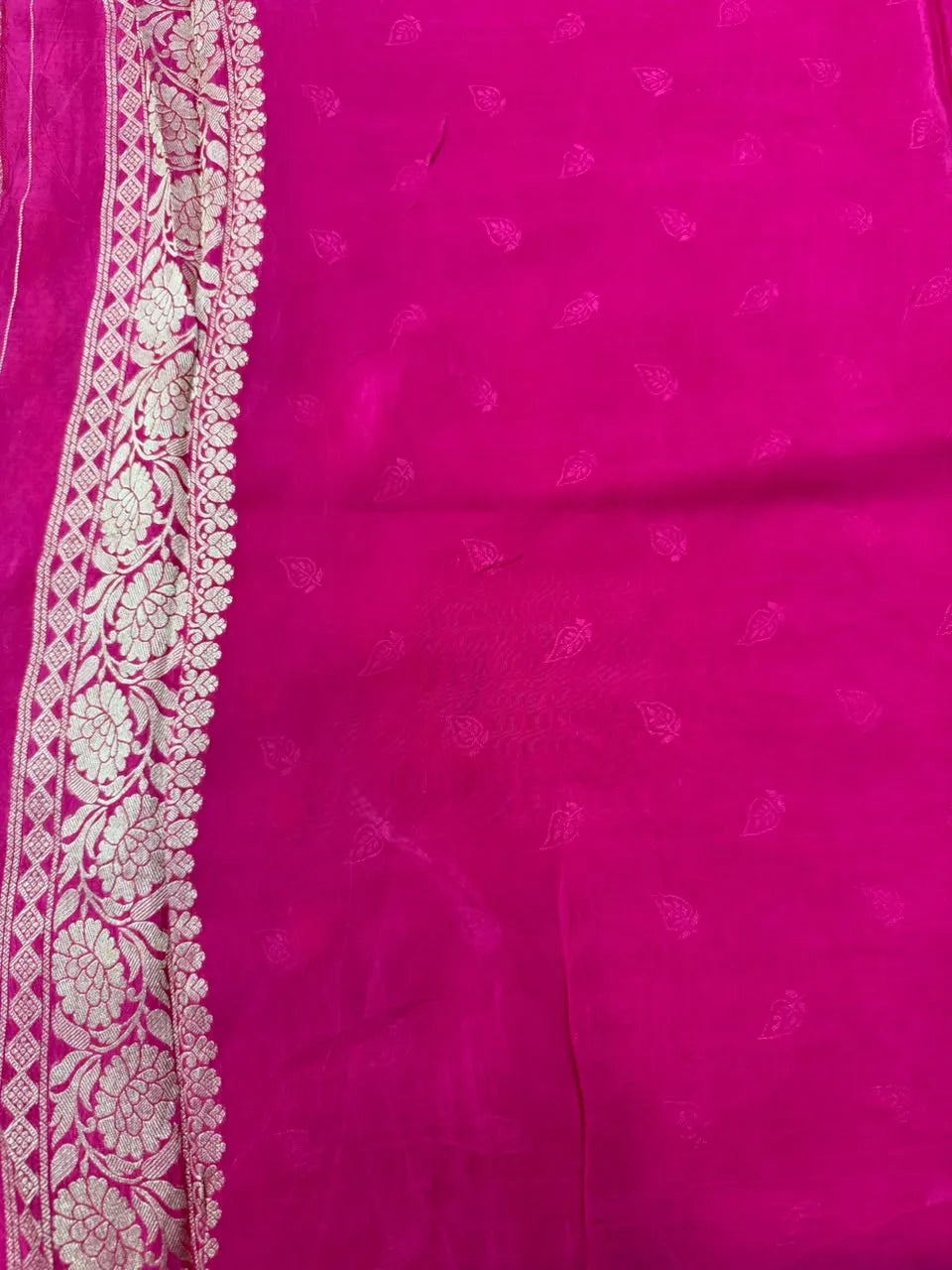 Pure Viscose Bandhani Banarasi Silk Saree