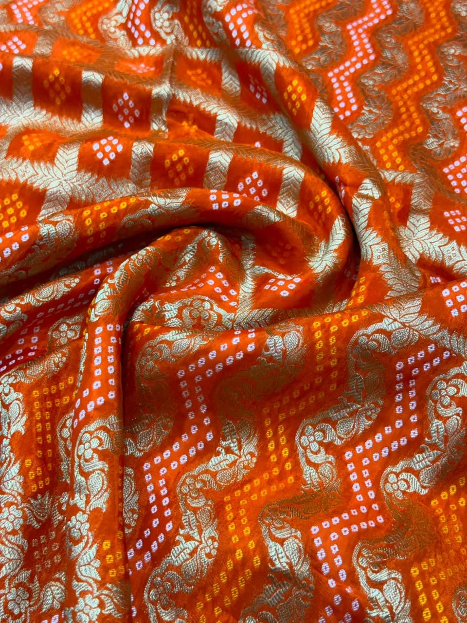 Pure Viscose Bandhani Banarasi Silk Saree
