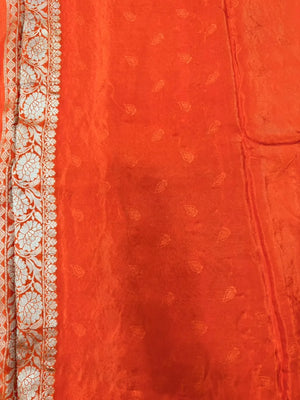 Pure Viscose Bandhani Banarasi Silk Saree