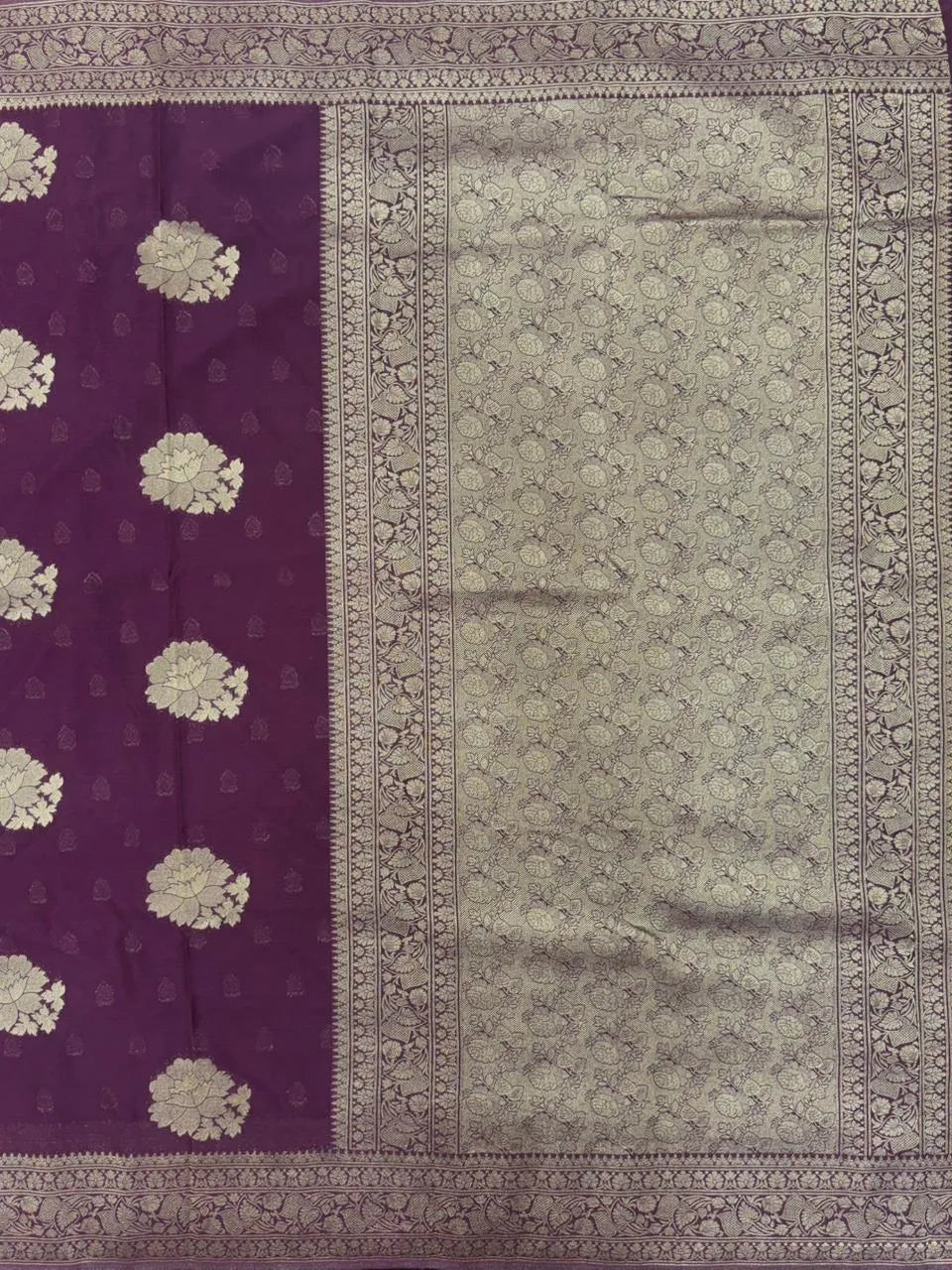 Sleek Chiffon Semi Banarasi Saree For Ethinic Wear-(3D insta shine)