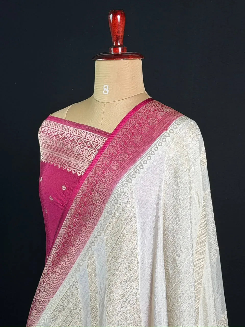 Georgette Saree with Rich Zari Weaving 