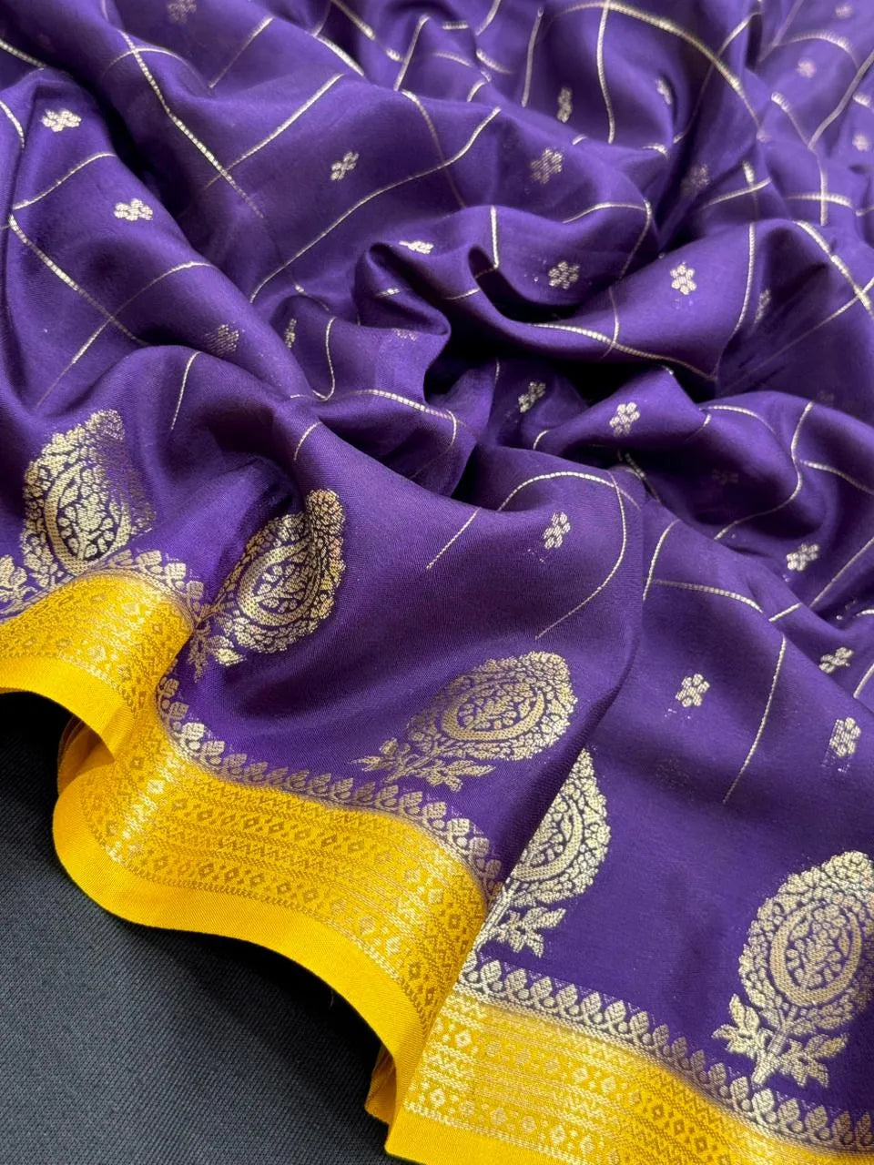 Radiant Charm in Semi Mysore Crepe Silk Saree (Akhoba Print) 